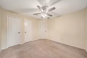 3812 Redbud Dr, La Porte, TX 77571 - Photo 12