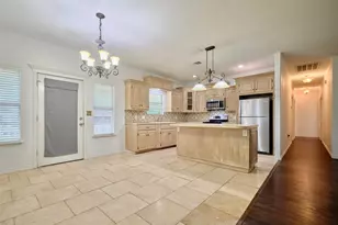 2605 N Abell St, Wharton, TX 77488 - Photo 8