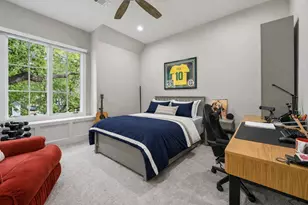 13927 Perthshire Rd, Houston, TX 77079 - Photo 28