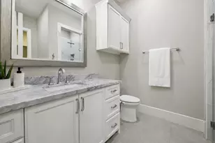 13927 Perthshire Rd, Houston, TX 77079 - Photo 34