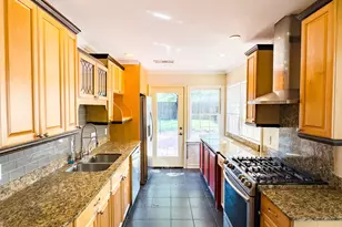 2222 Carnes St, Dallas, TX 75208 - Photo 20