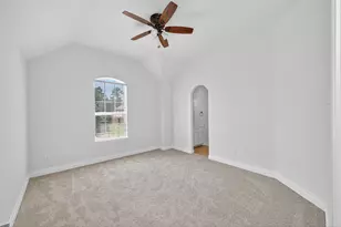 1840 Leela Springs Dr, Conroe, TX 77304 - Photo 24