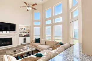 4300 Turnbridge Ct, Manvel, TX 77578 - Photo 2