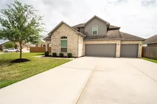 318 Cabernet Dr, Alvin, TX 77511 - Photo 1