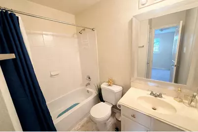 4215 Oakview Creek Lane, Houston, TX 77048 - Photo 10