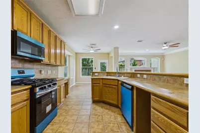 8506 Mile Run Road, Humble, TX 77346 - Photo 16