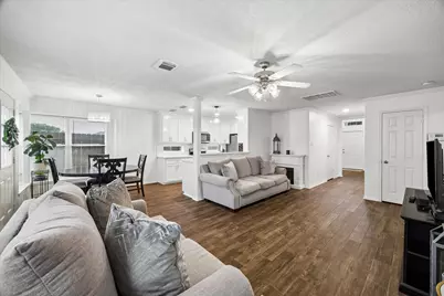 2709 Los Alamos Circle, Deer Park, TX 77536 - Photo 6