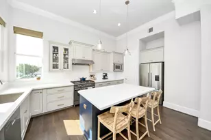 3311 Timbergrove Oaks St, Houston, TX 77008 - Photo 2