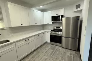 1913 30th St, Galveston, TX 77550 - Photo 6