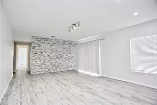 2824 Briarhurst Dr, Houston, TX 77057 - Photo 4