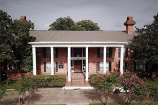 2824 Briarhurst Dr, Houston, TX 77057 - Photo 1