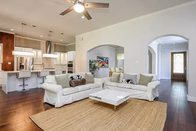 2811 King Point View Lane, Spring, TX 77388 - Photo 4