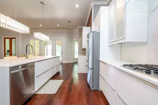 2811 King Point View Ln, Spring, TX 77388 - Photo 10