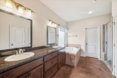 14330 S Summerchase Circle, Willis, TX 77318 - Photo 12