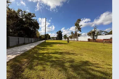 404 Gulf Bank Road, Houston, TX 77037 - Photo 4