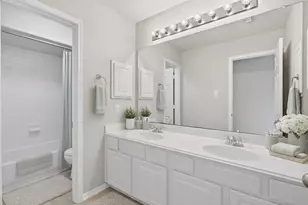 17406 N Riata Lake Dr, Cypress, TX 77433 - Photo 20