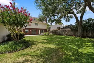 16710 Rustic Colony Dr, Sugar Land, TX 77479 - Photo 40