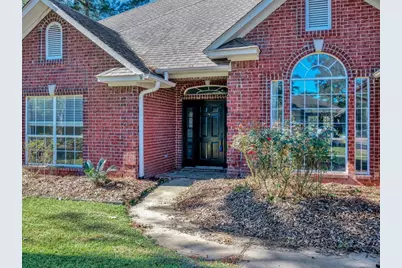 206 Cascade Court, Lufkin, TX 75901 - Photo 2