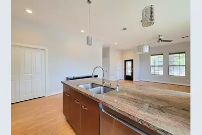 1414 Emancipation Avenue #A, Houston, TX 77003 - Photo 12