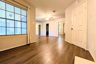 2425 Holly Hall St, Houston, TX 77054 - Photo 18