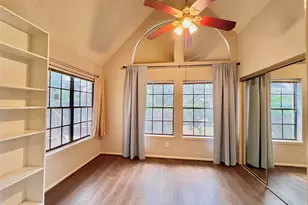2425 Holly Hall St, Houston, TX 77054 - Photo 10