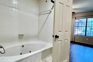 2425 Holly Hall St, Houston, TX 77054 - Photo 22