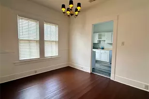 1916 26th St, Galveston, TX 77550 - Photo 10