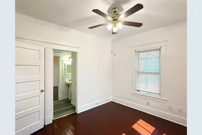 1916 26th Street, Galveston, TX 77550 - Photo 20