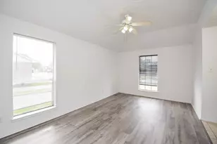 16330 Meadowbrook Farm Rd, Houston, TX 77082 - Photo 10