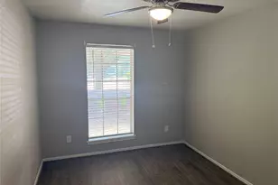 1534 Alderbrook Dr, Sugar Land, TX 77498 - Photo 14
