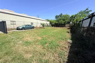 8930 Bellflower St, Houston, TX 77063 - Photo 6