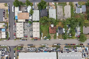 8930 Bellflower St, Houston, TX 77063 - Photo 20