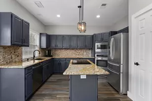 815 Stoneway Dr, San Antonio, TX 78258 - Photo 16