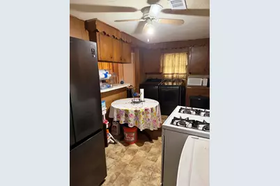 6211 Los Angeles Street, Houston, TX 77026 - Photo 10