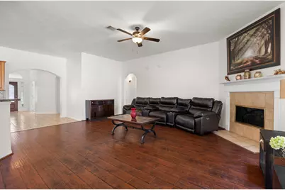 6410 Pinewood Court, Katy, TX 77493 - Photo 8