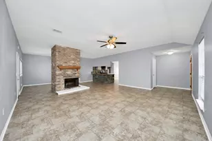 5730 Buttergrove Dr, Houston, TX 77041 - Photo 14