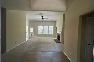 23 Tivoli Garden Ct, The Woodlands, TX 77382 - Photo 6