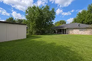 1402 Center St, Richmond, TX 77469 - Photo 12