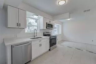 6011 Coachgate Dr, Spring, TX 77373 - Photo 6