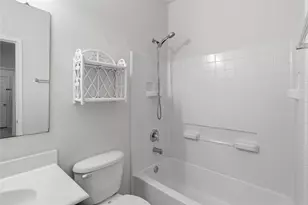 19910 Roycroft Ln, Richmond, TX 77407 - Photo 14