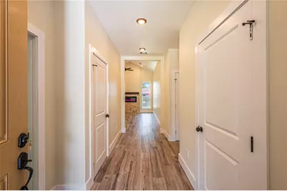 2410 28th Ave N, Texas City, TX 77590 - Photo 4