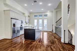1368 W 25th St, Houston, TX 77008 - Photo 6