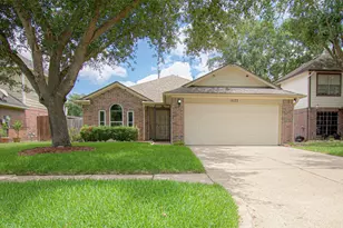 16123 Canaridge Dr, Houston, TX 77053 - Photo 1