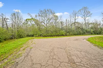 10211 S Essex Drive, Conroe, TX 77302 - Photo 24