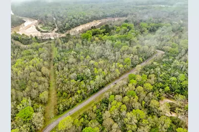 10211 S Essex Drive, Conroe, TX 77302 - Photo 8