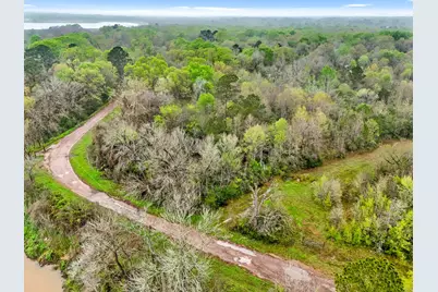 10211 S Essex Drive, Conroe, TX 77302 - Photo 20