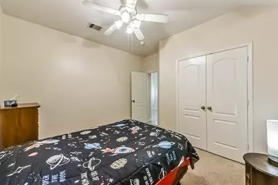 3411 Highland Point Lane, Pearland, TX 77581 - Photo 12