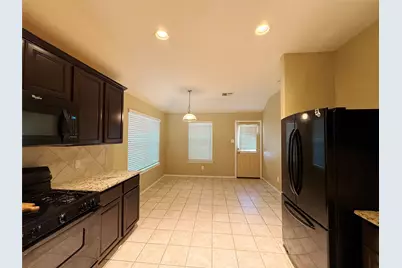 1626 Thornhollow Drive, Houston, TX 77014 - Photo 10
