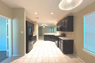 1626 Thornhollow Dr, Houston, TX 77014 - Photo 6