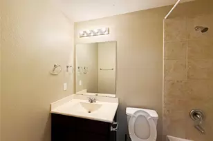 1626 Thornhollow Dr, Houston, TX 77014 - Photo 22